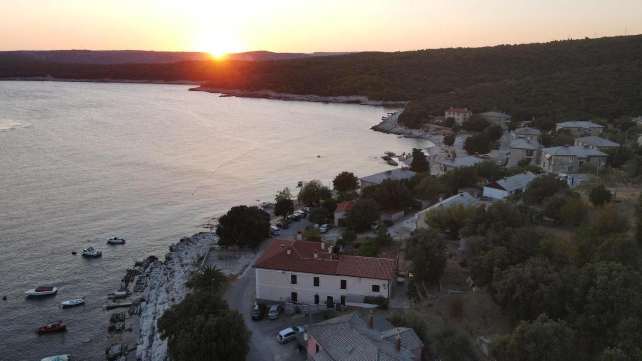 Apartmani Zupanic Koromačno Exteriér fotografie
