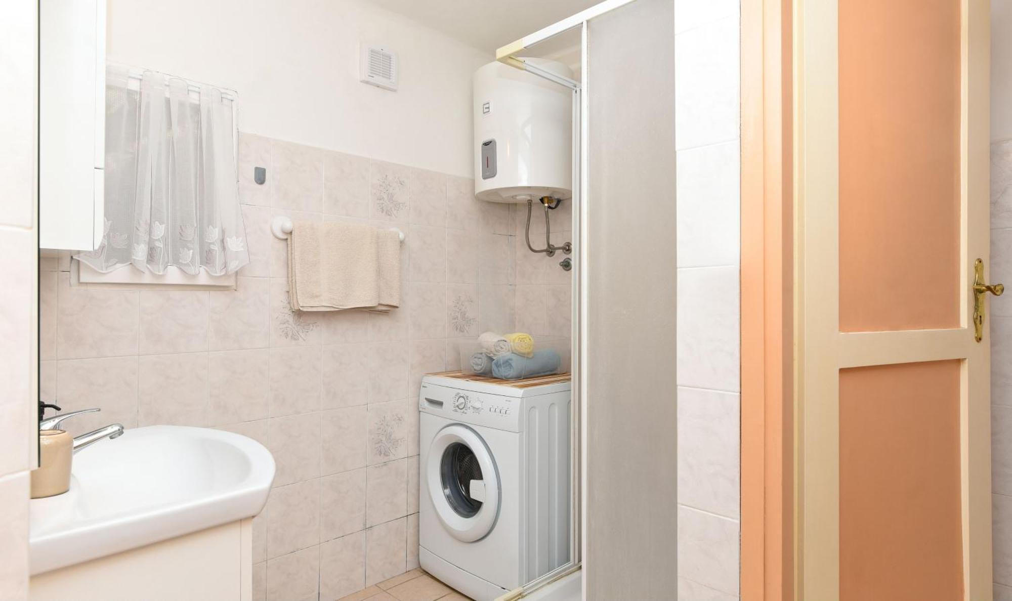 Apartmani Zupanic Koromačno Exteriér fotografie